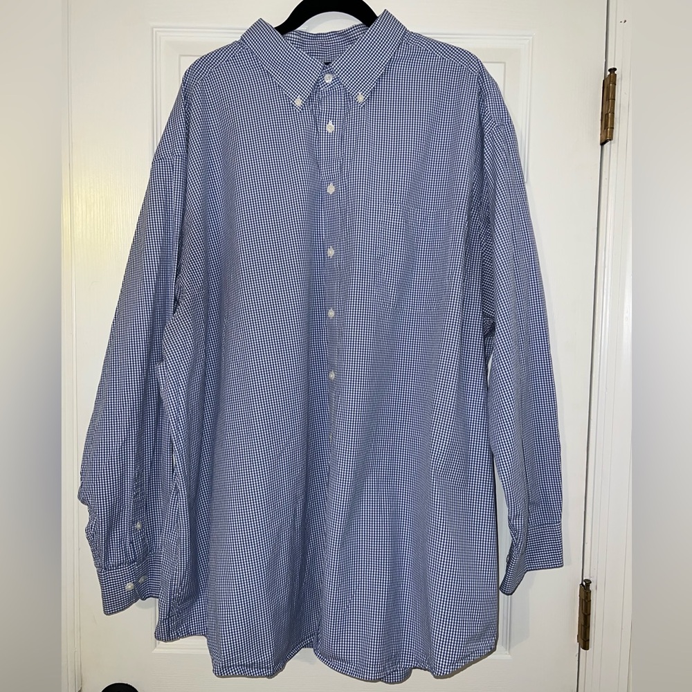 Roundtree & Yorke Blue Gingham Button Down Shirt
